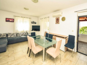 Holiday Home Anđela by Interhome